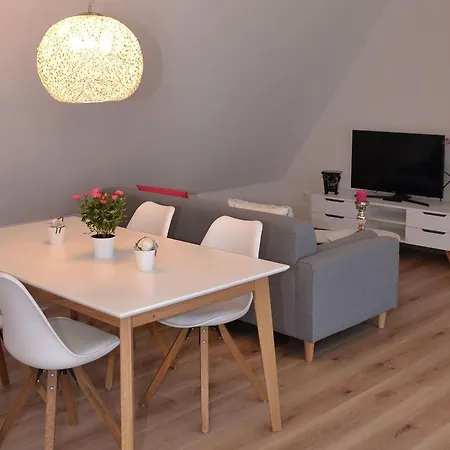 Apartment Goenothek - *