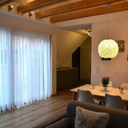 Apartment Goenothek - *