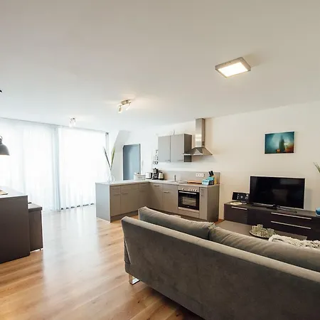 Apartment Goenothek - *