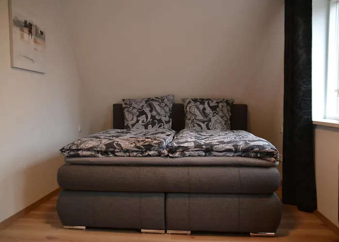 Apartman Goenothek - *